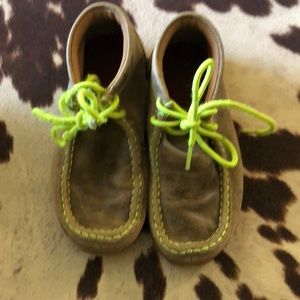 Boys Twisted X shoes